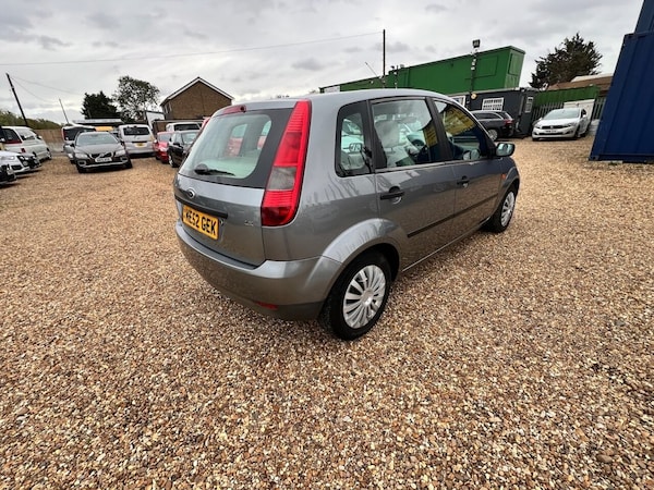 Used Ford Fiesta 2002 for sale - 76173182: Photo 9