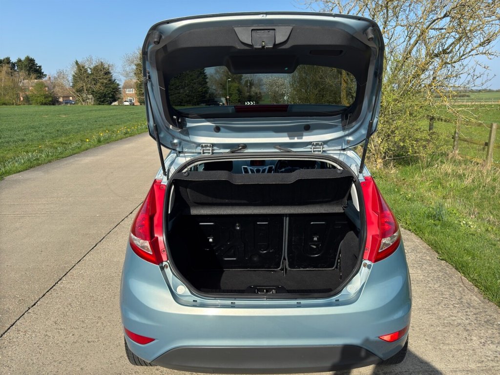 Used Ford Fiesta 2009 for sale - 76751021: Photo 11