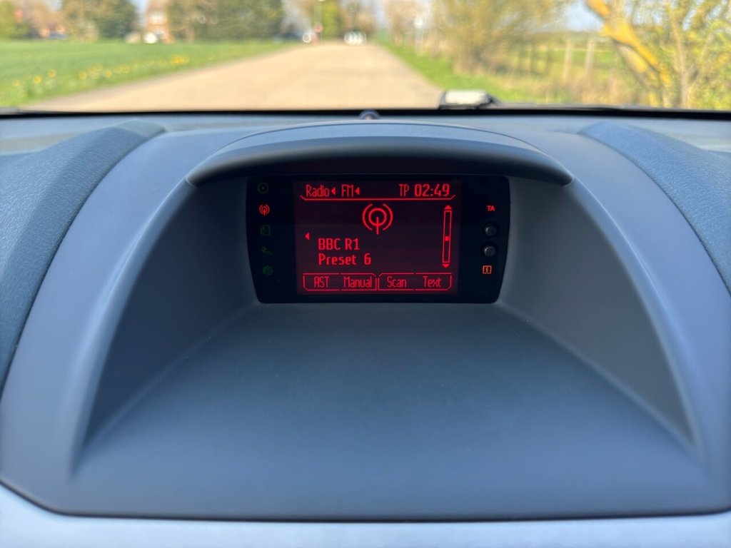 Used Ford Fiesta 2009 for sale - 76751021: Photo 21