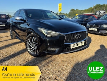 Used Infiniti Q30 2016 for sale - 79189680: Photo