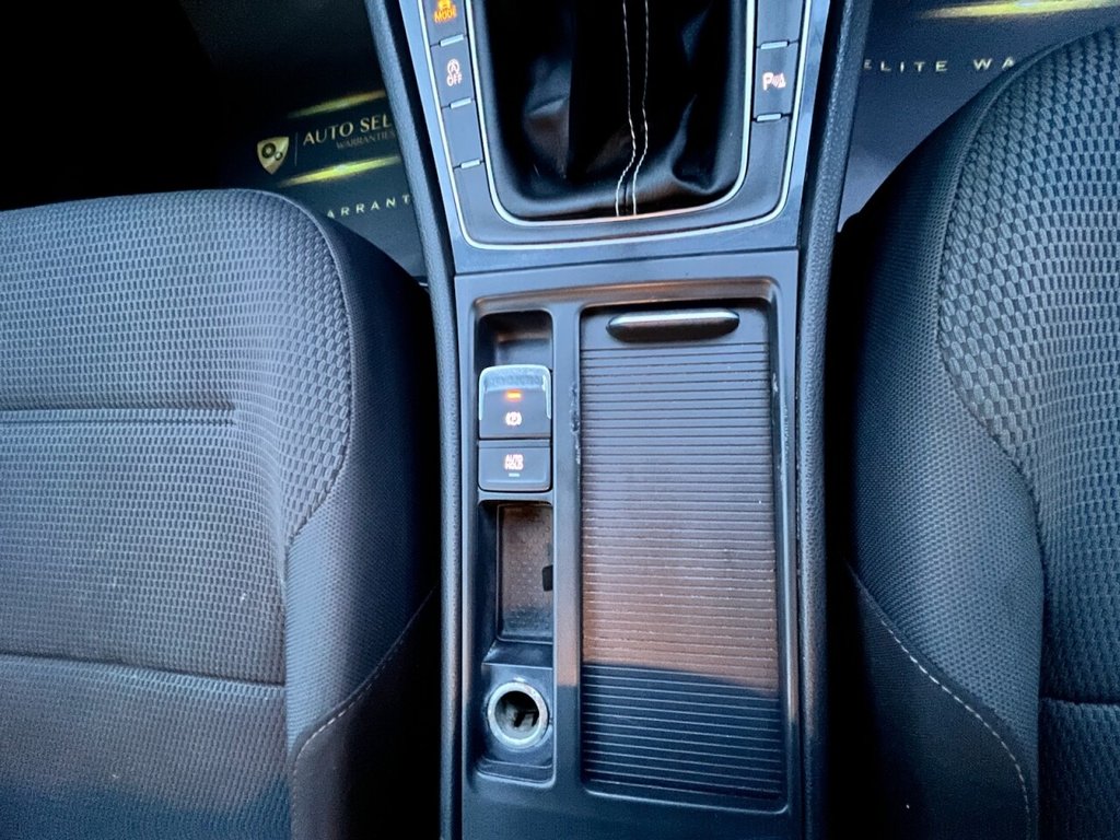 Used Volkswagen Golf 2018 for sale - 77369006: Photo 26