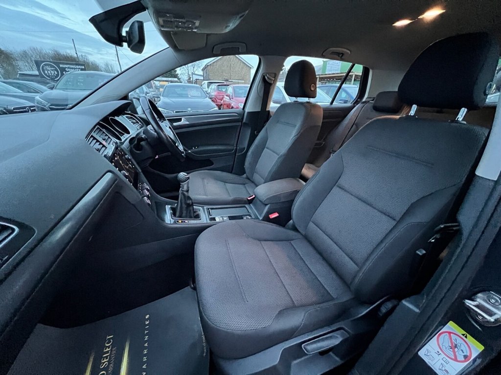 Used Volkswagen Golf 2018 for sale - 77369006: Photo 35