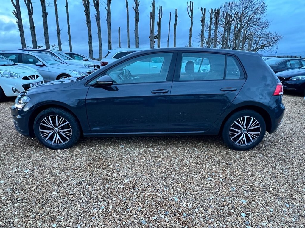 Used Volkswagen Golf 2018 for sale - 77369006: Photo 7