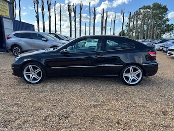 Used Mercedes-Benz CLC Class 2010 for sale - 78793386: Photo
