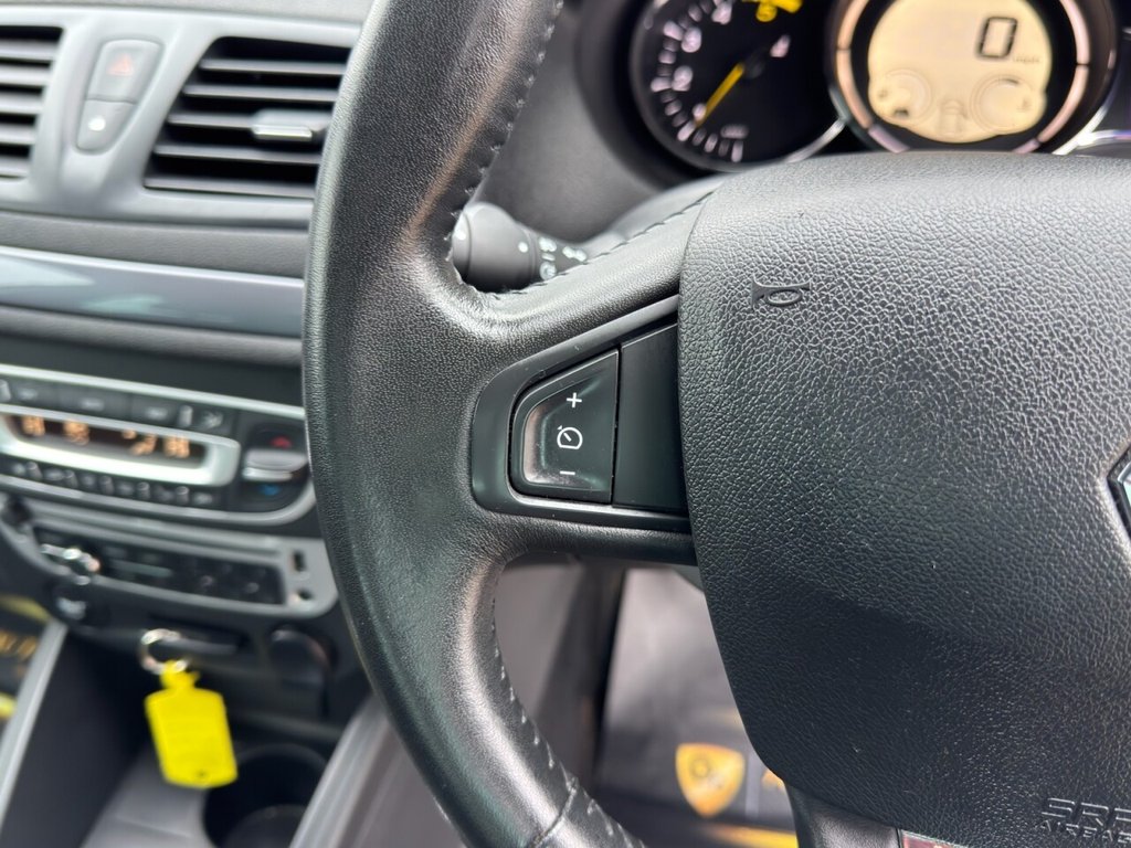 Used Renault Megane 2014 for sale - 77276393: Photo 23