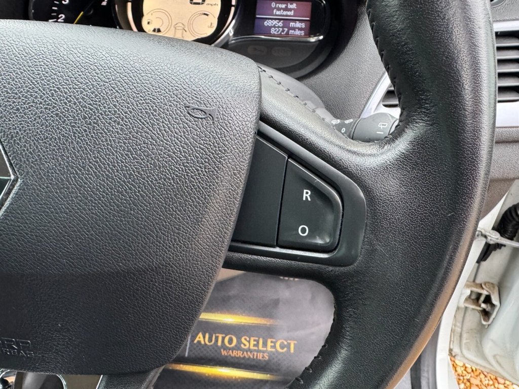 Used Renault Megane 2014 for sale - 77276393: Photo 24