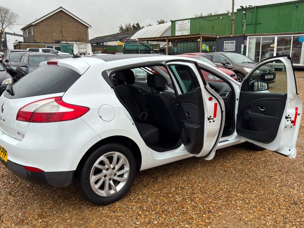 Used Renault Megane 2014 for sale - 77276393: Photo 39