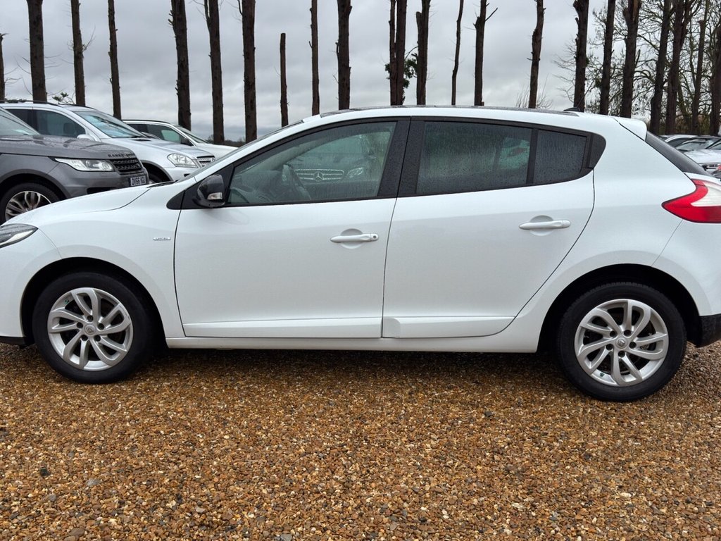 Used Renault Megane 2014 for sale - 77276393: Photo 4