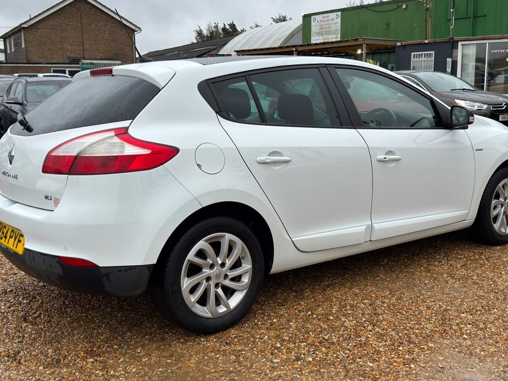Used Renault Megane 2014 for sale - 77276393: Photo 7