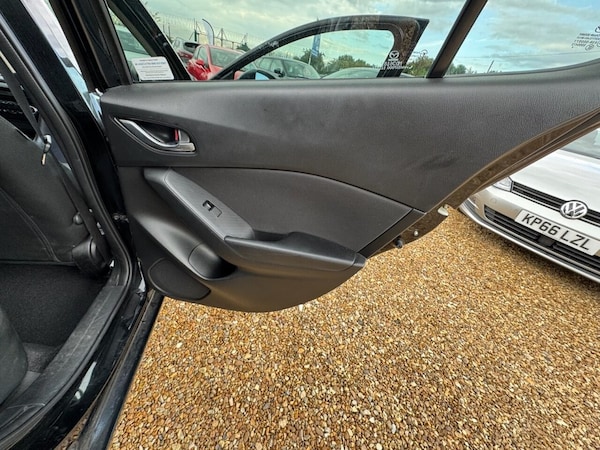 Used Mazda Mazda3 2015 for sale - 75516117: Photo 36