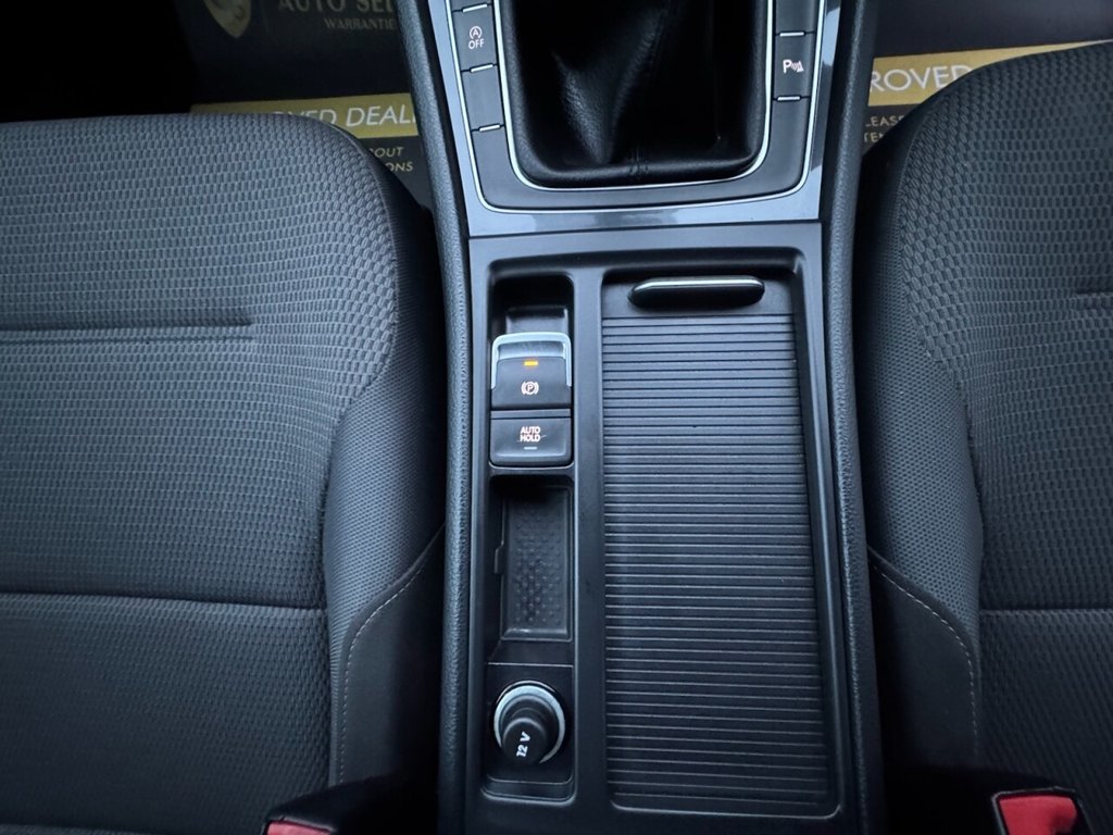 Used Volkswagen Golf 2018 for sale - 77276091: Photo 27
