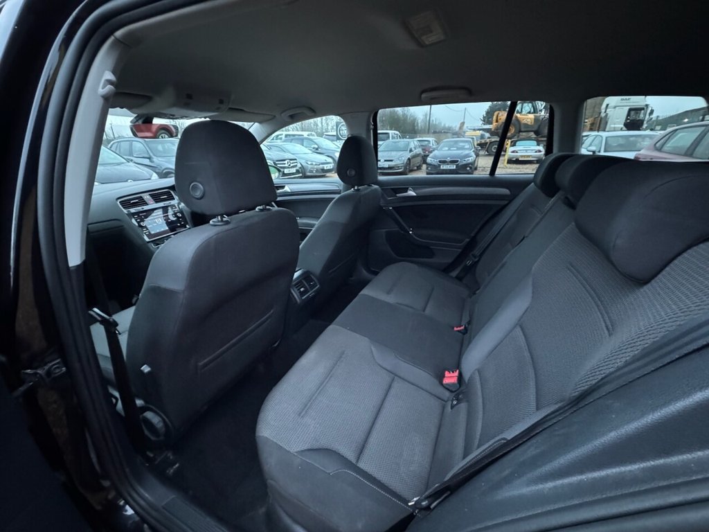 Used Volkswagen Golf 2018 for sale - 77276091: Photo 33