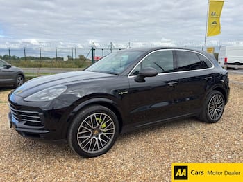 Used Porsche Cayenne 2020 for sale - 79818347: Photo