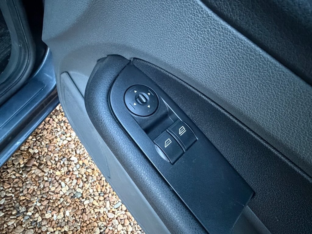 Used Ford Focus 2008 for sale - 77356318: Photo 12