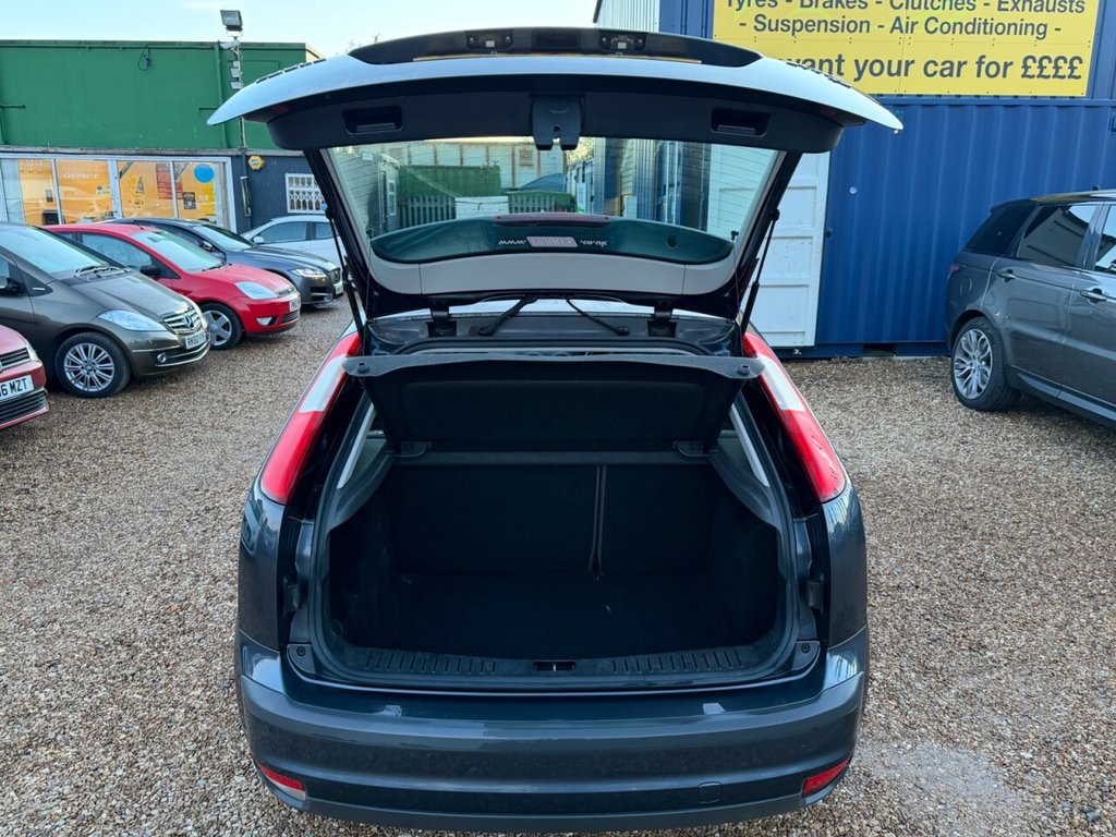 Used Ford Focus 2008 for sale - 77356318: Photo 22