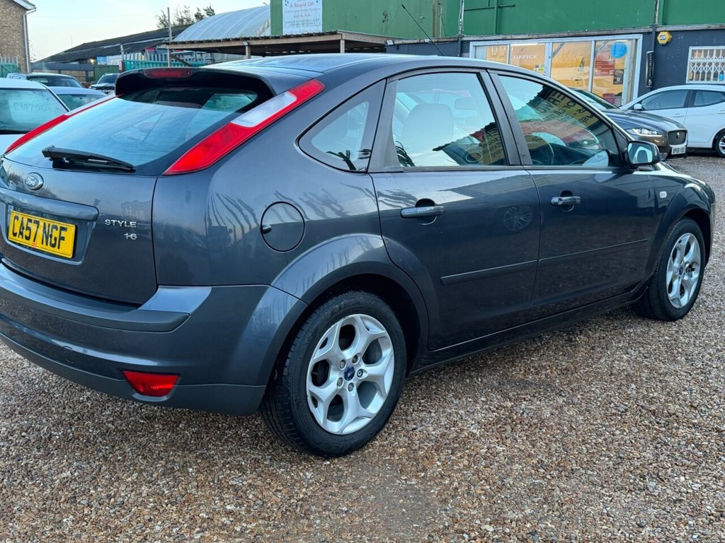 Used Ford Focus 2008 for sale - 77356318: Photo 7