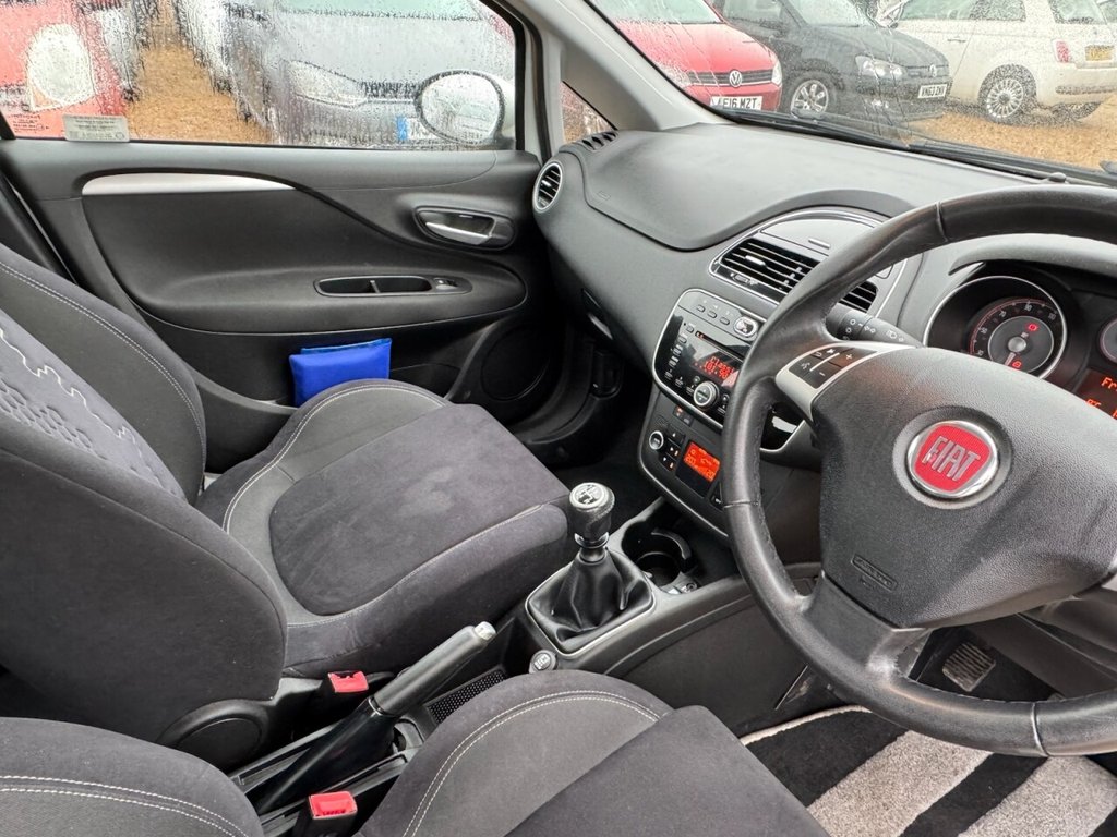 Used Fiat Punto 2014 for sale - 77464092: Photo 26