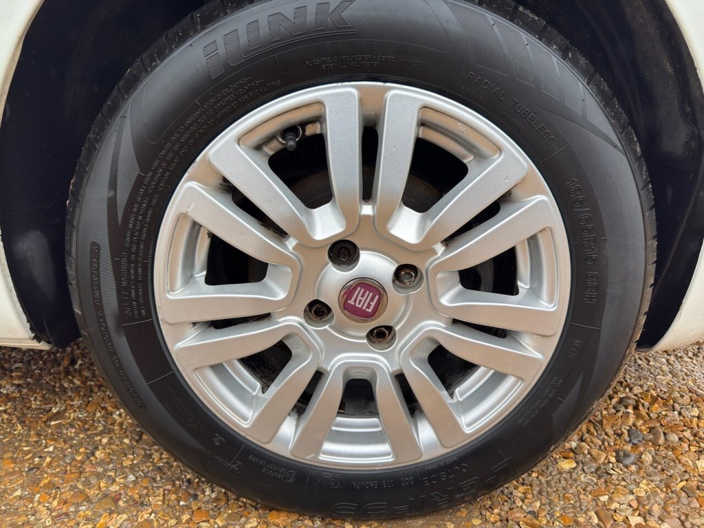 Used Fiat Punto 2014 for sale - 77464092: Photo 29