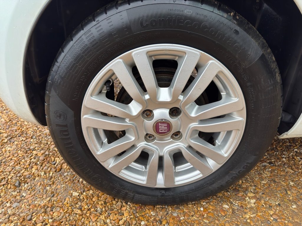 Used Fiat Punto 2014 for sale - 77464092: Photo 30