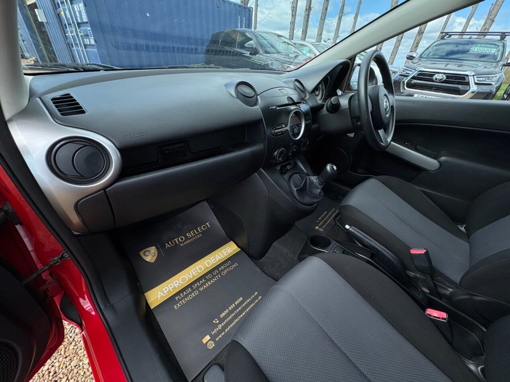 Used Mazda Mazda2 2010 for sale - 78110824: Photo 26