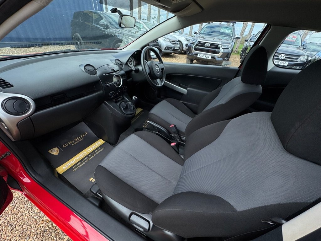 Used Mazda Mazda2 2010 for sale - 78110824: Photo 31