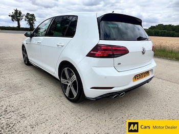 Used Volkswagen Golf 2019 for sale - 75194760: Photo