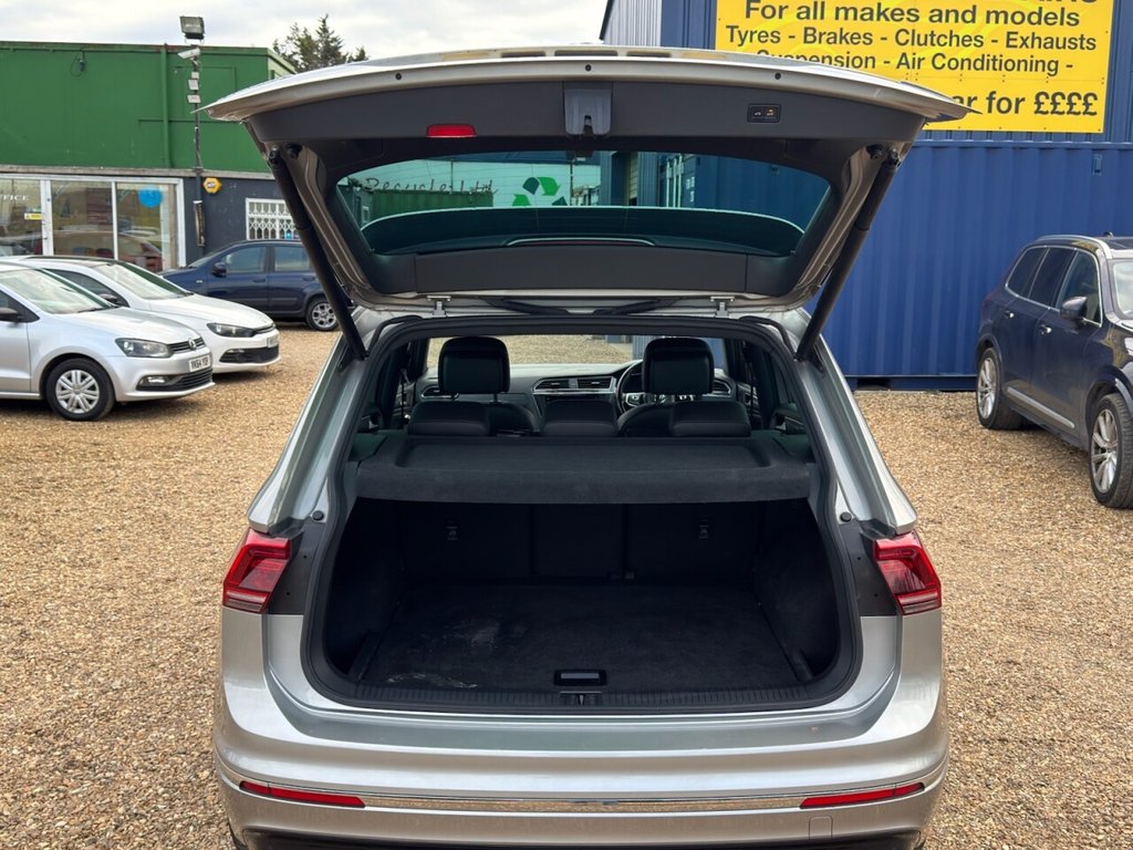 Used Volkswagen Tiguan 2018 for sale - 78030826: Photo 14