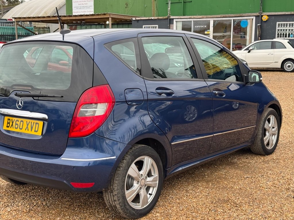 Used Mercedes-Benz A-Class 2010 for sale - 77572257: Photo 7