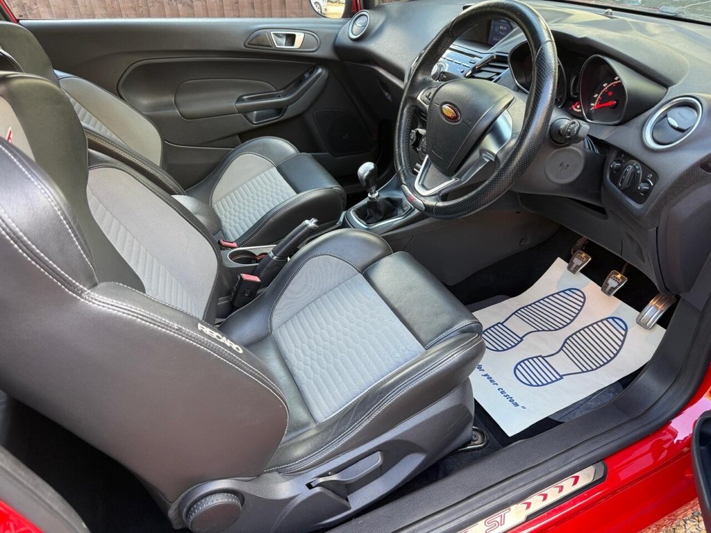 Used Ford Fiesta 2017 for sale - 76582734: Photo 13