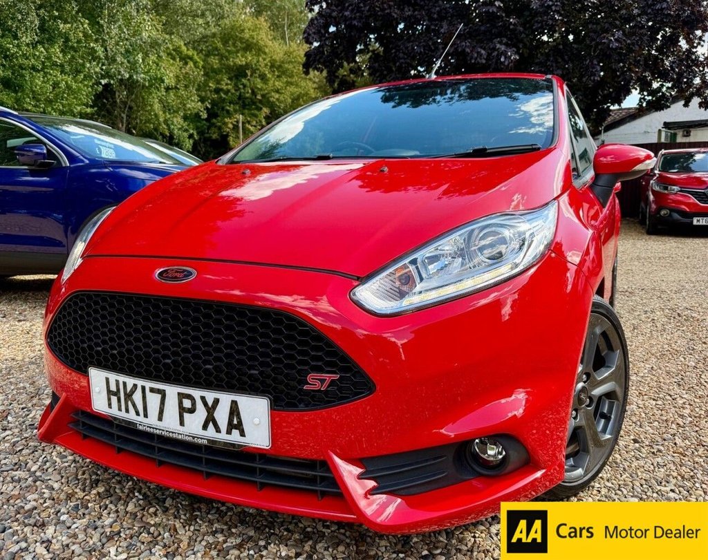 Used Ford Fiesta 2017 for sale - 76582734: Photo 2