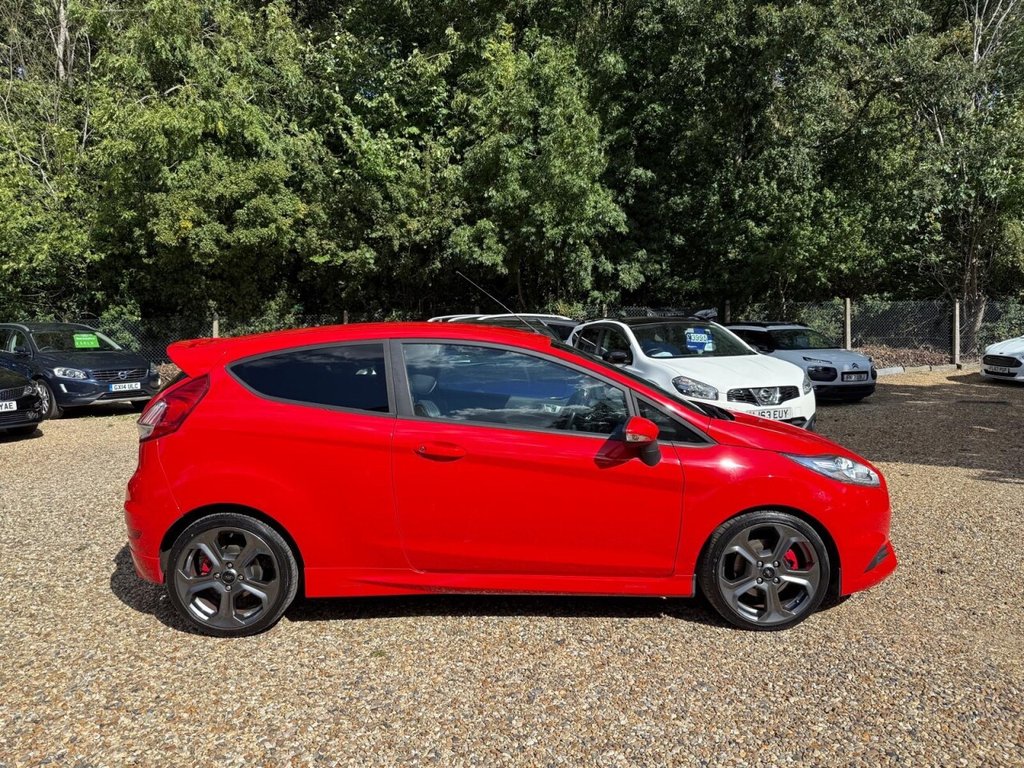 Used Ford Fiesta 2017 for sale - 76582734: Photo 25