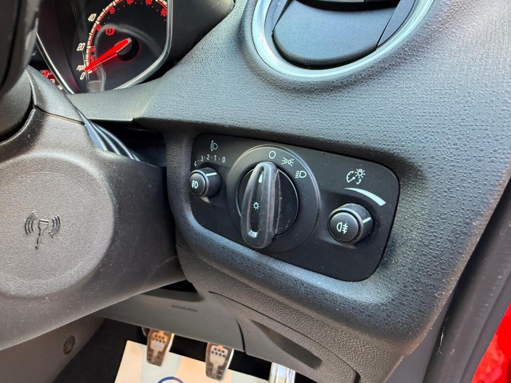 Used Ford Fiesta 2017 for sale - 76582734: Photo 32