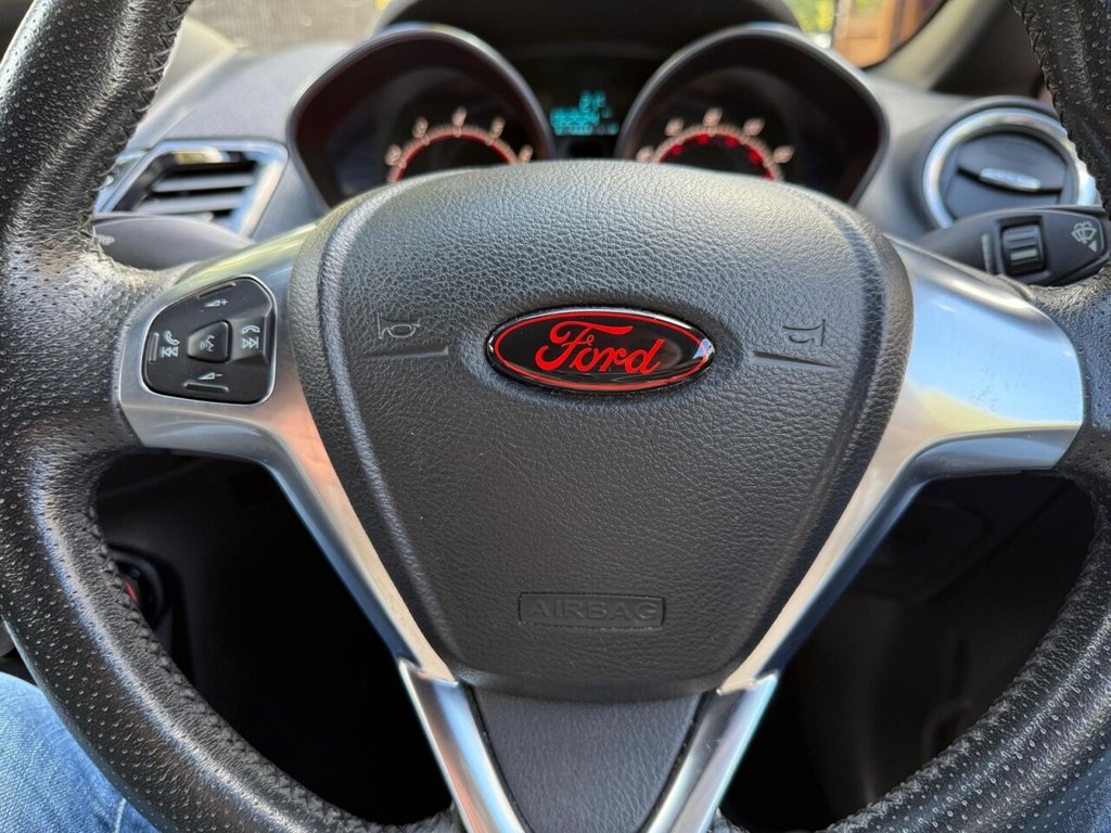 Used Ford Fiesta 2017 for sale - 76582734: Photo 34