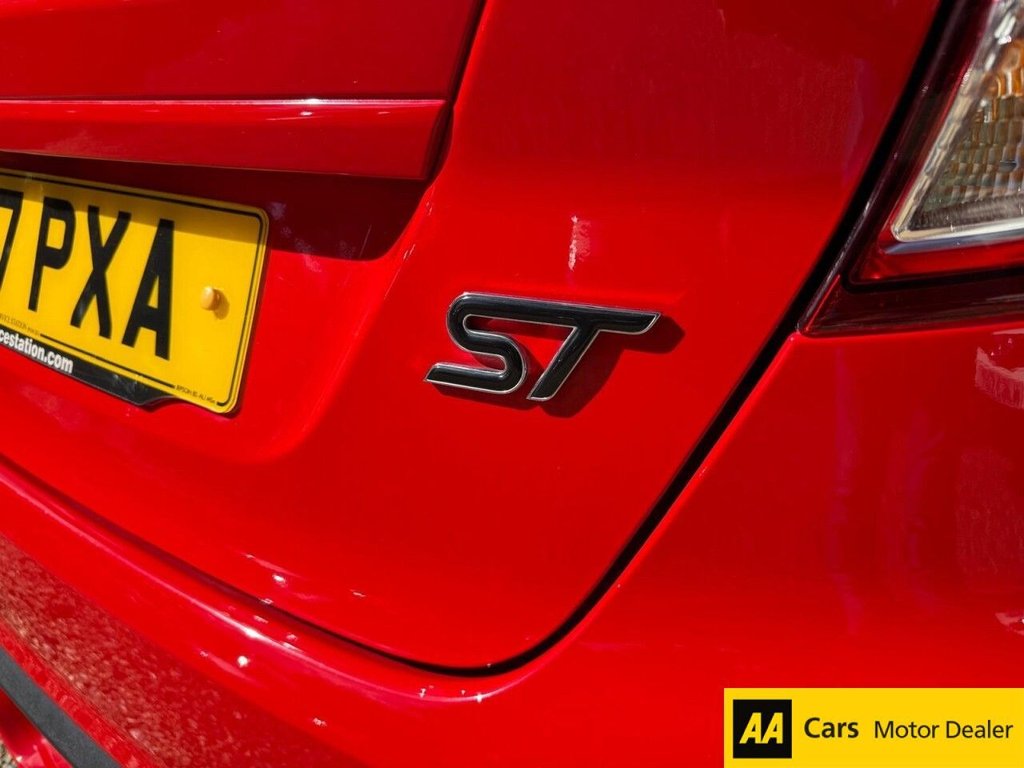 Used Ford Fiesta 2017 for sale - 76582734: Photo 4