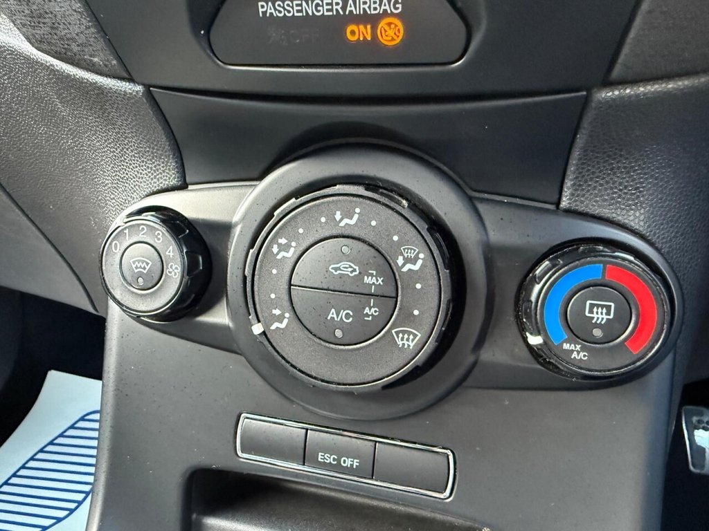 Used Ford Fiesta 2017 for sale - 76582734: Photo 43