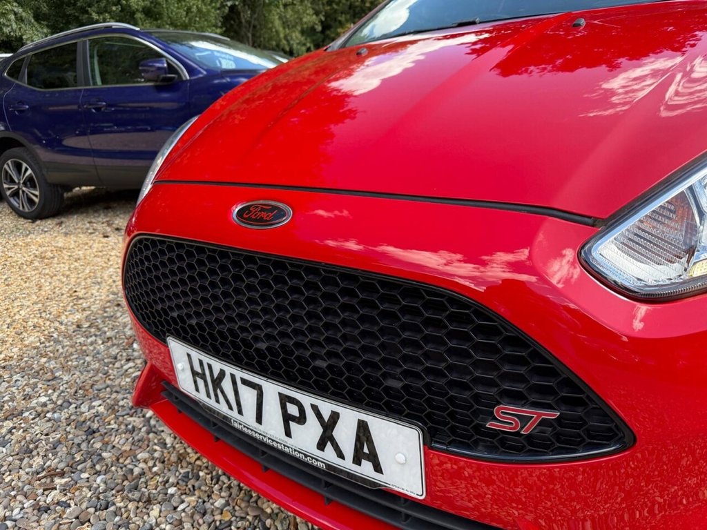 Used Ford Fiesta 2017 for sale - 76582734: Photo 6