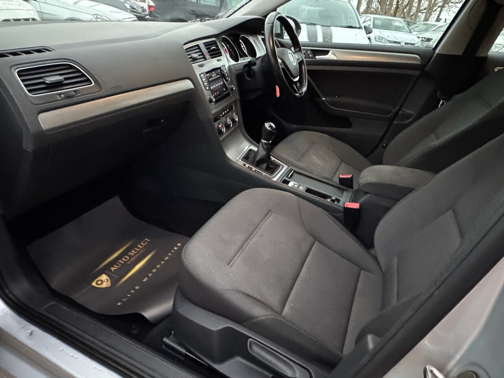 Used Volkswagen Golf 2015 for sale - 77327668: Photo 31