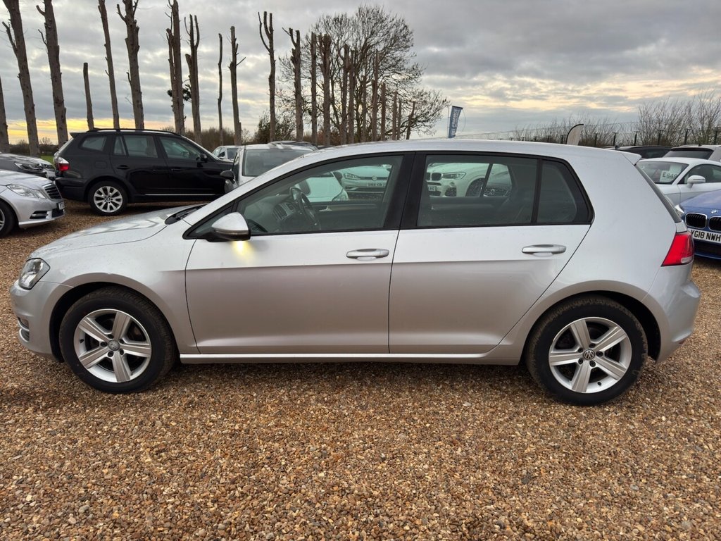 Used Volkswagen Golf 2015 for sale - 77327668: Photo 6