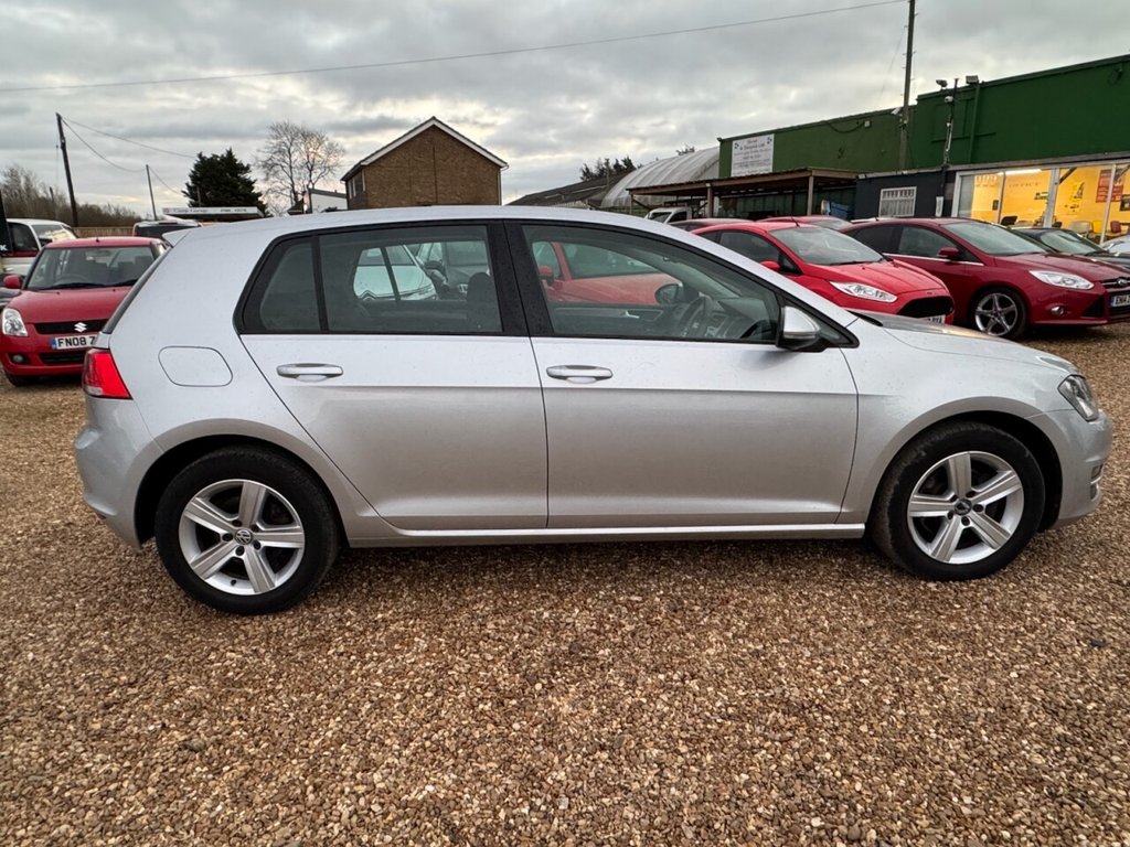 Used Volkswagen Golf 2015 for sale - 77327668: Photo 9
