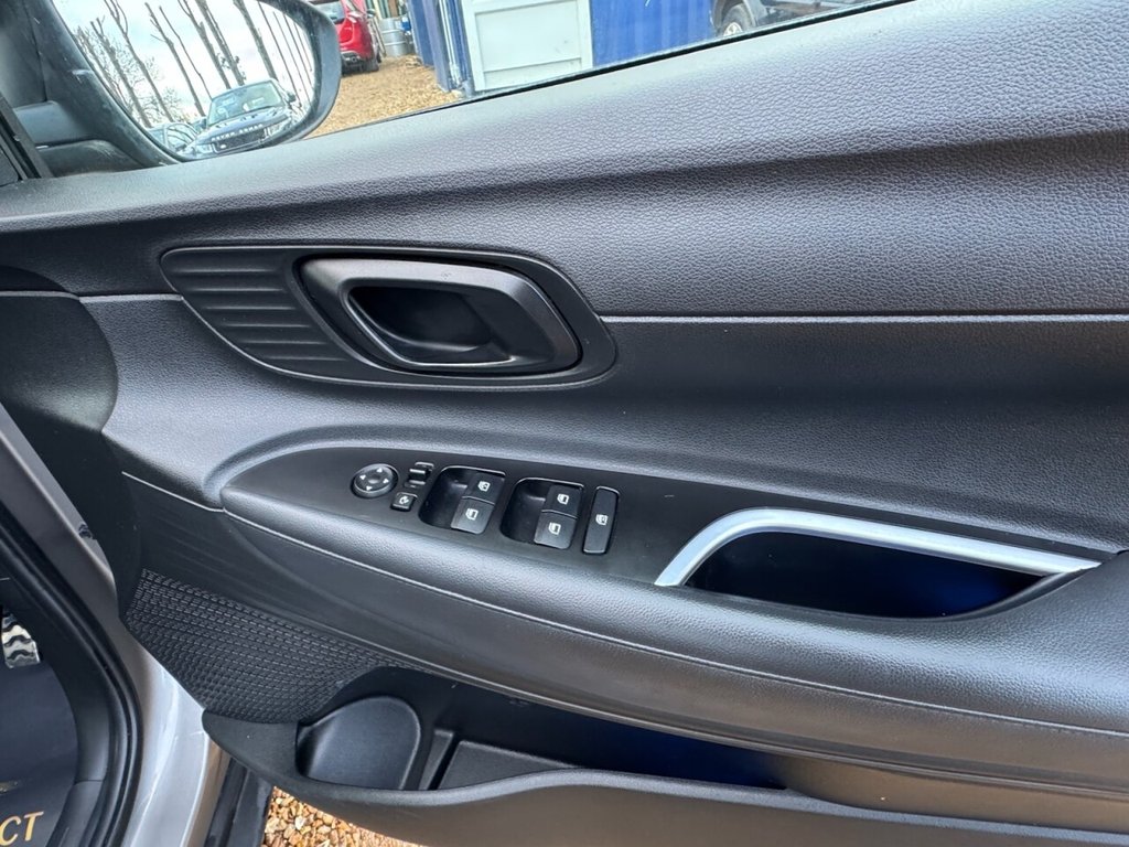 Used Hyundai BAYON 2021 for sale - 77764956: Photo 18