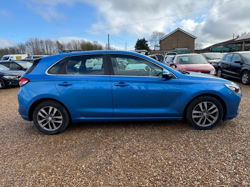 Used Hyundai i30 2017 for sale - 78029926: Photo 11