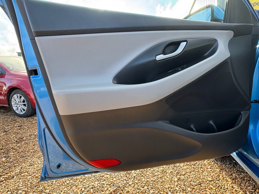 Used Hyundai i30 2017 for sale - 78029926: Photo 43