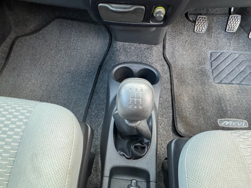 Used Perodua MYVI 2006 for sale - 76132684: Photo 21