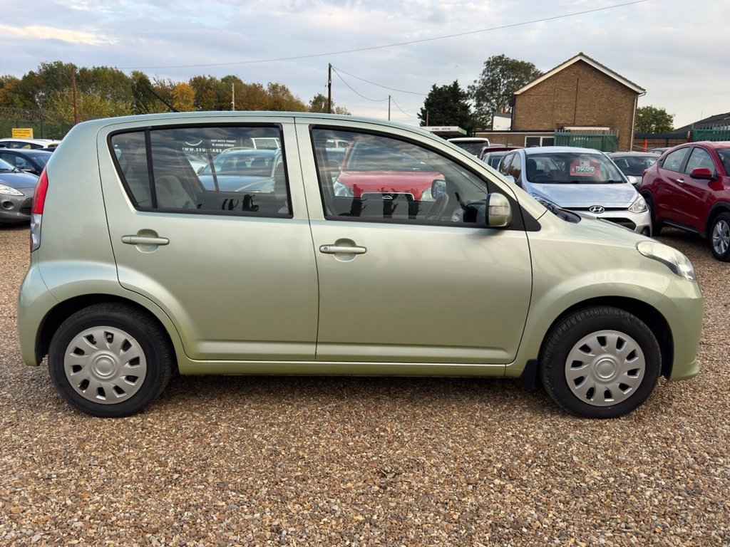 Used Perodua MYVI 2006 for sale - 76132684: Photo 8