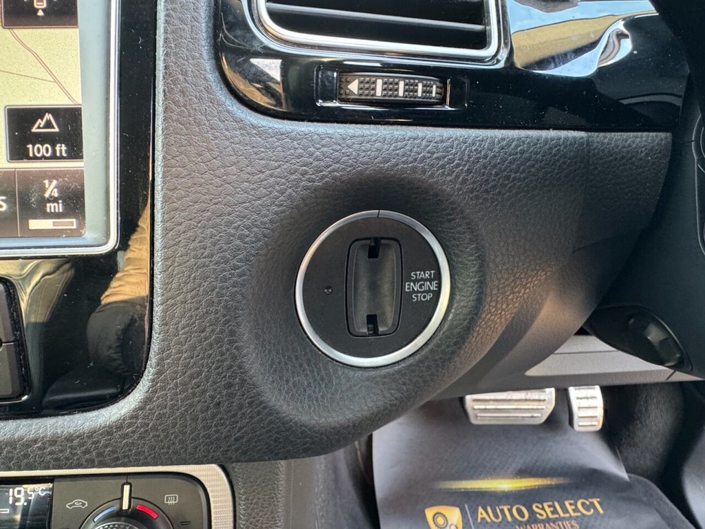 Used Volkswagen Touareg 2016 for sale - 76950514: Photo 43