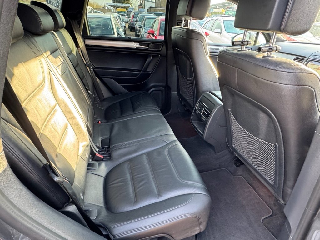 Used Volkswagen Touareg 2016 for sale - 76950514: Photo 45