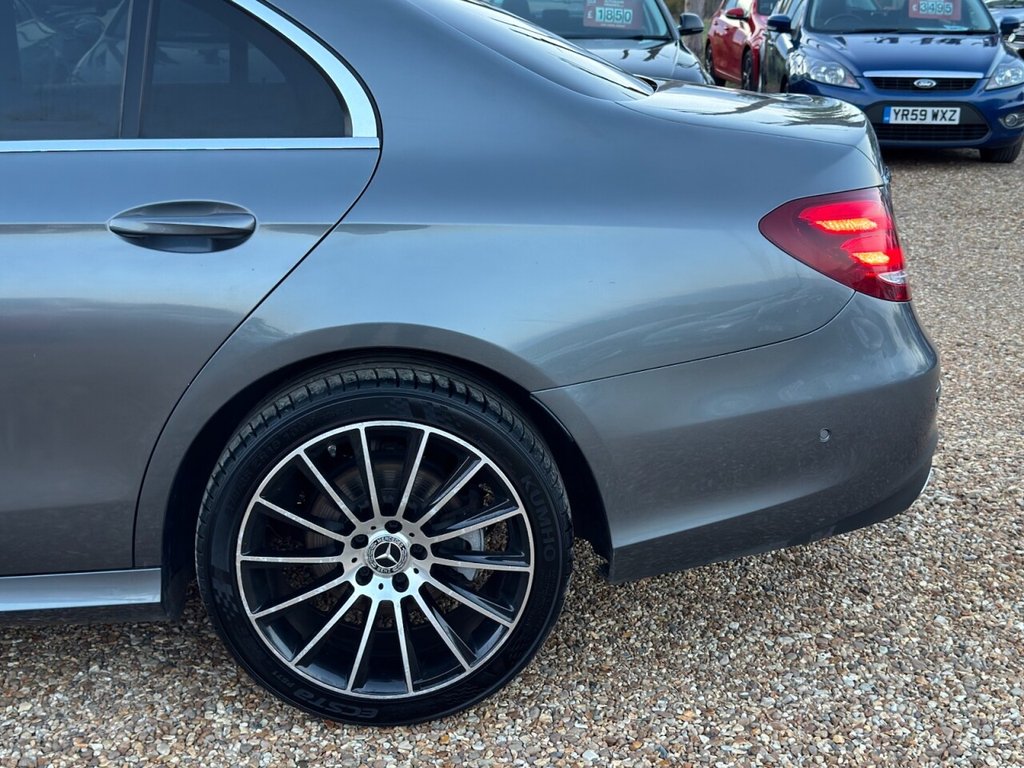 Used Mercedes-Benz E-Class 2019 for sale - 76132813: Photo 11