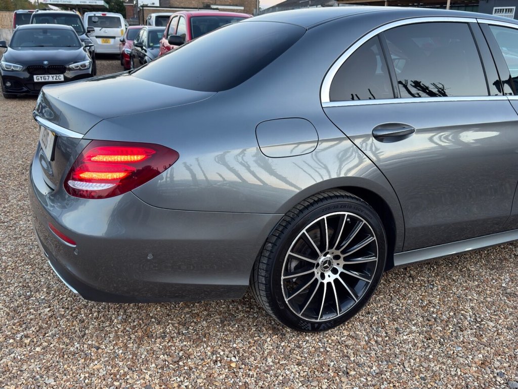 Used Mercedes-Benz E-Class 2019 for sale - 76132813: Photo 16