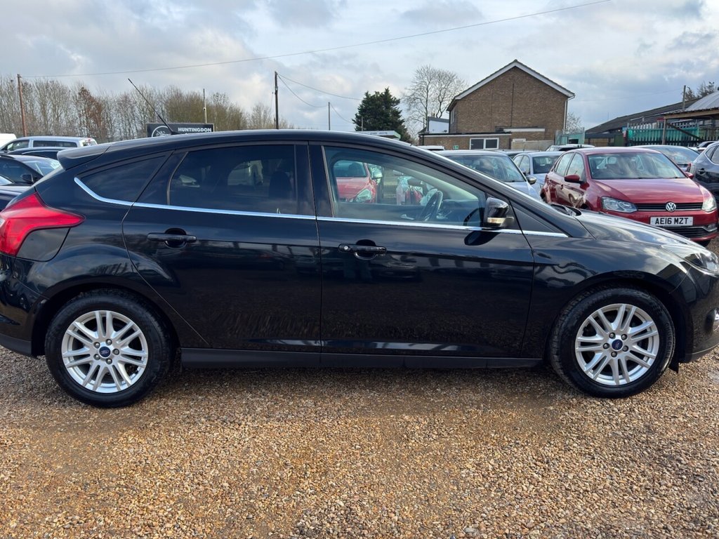 Used Ford Focus 2013 for sale - 77499010: Photo 10