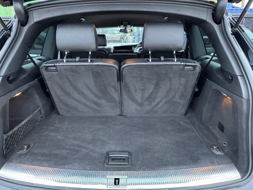 Used Audi Q7 2010 for sale - 77534536: Photo 11